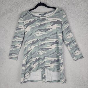 Coin 1804 Los Angeles Tunic Top Womens Medium Camo Green Gray High Low Buttons